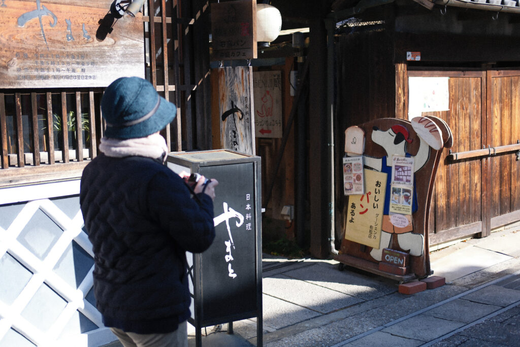 ダーシェンカを発見する奥さん