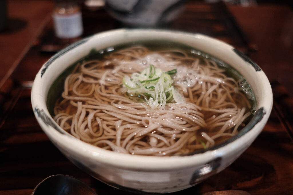 そば平甚のかけそば大盛