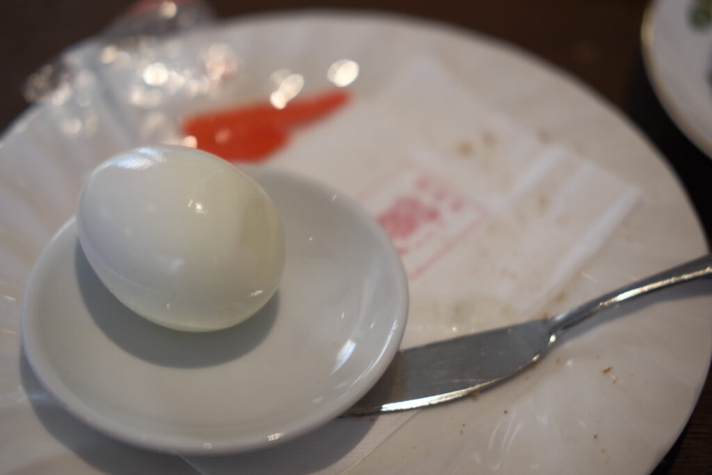 珈琲館「麗」のゆで玉子