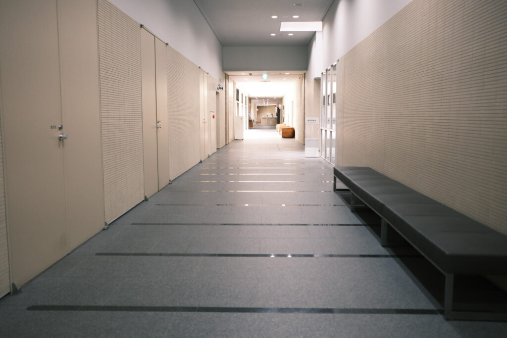 三重県立美術館